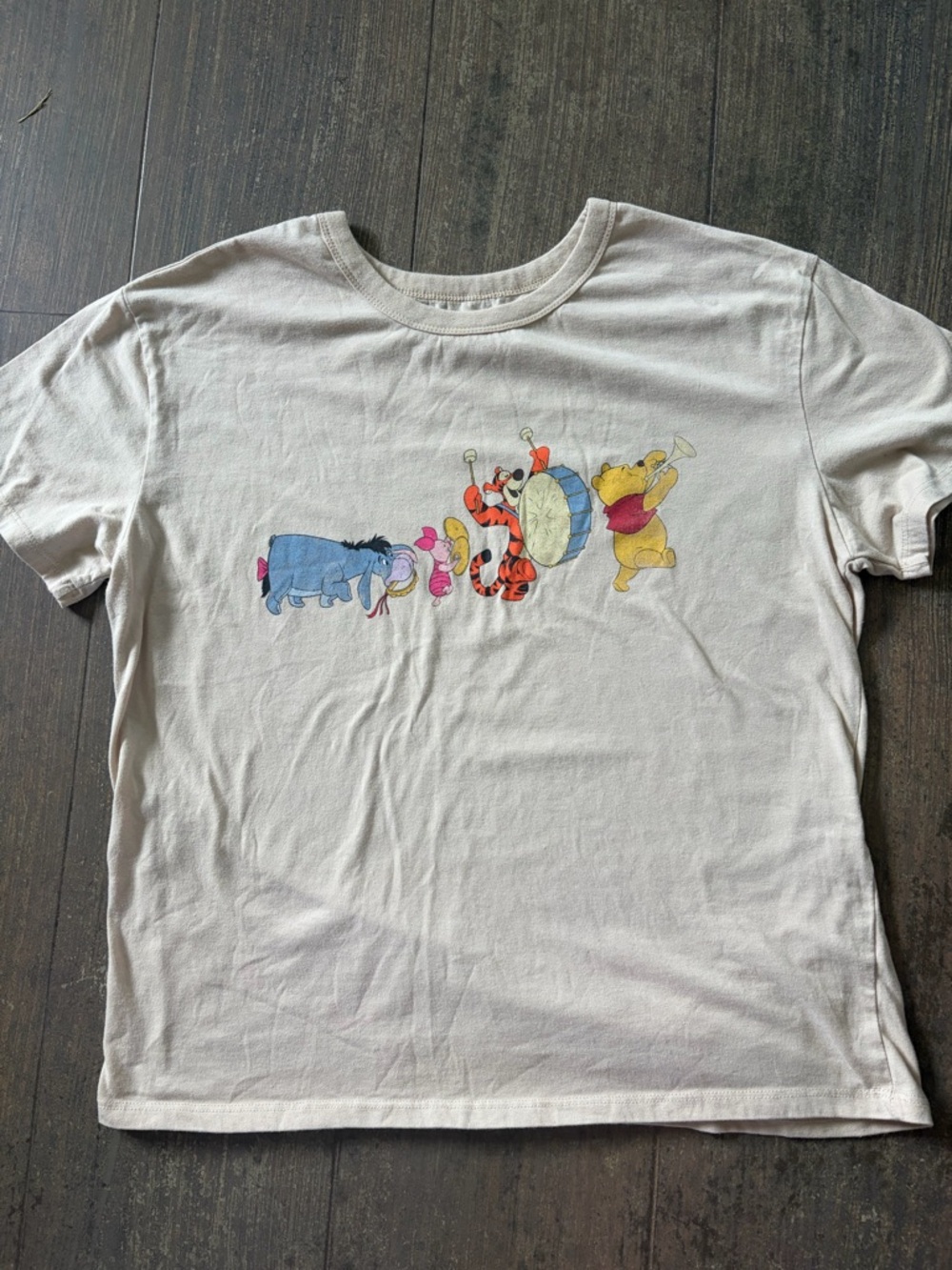 Disney Wonens Pooh & Friends Graphic T-Shirt Parade
